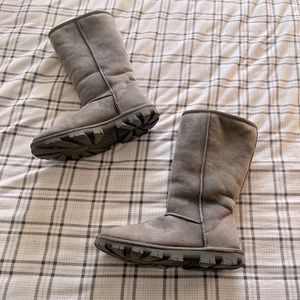 Gray Ugg boots classic tall‎